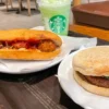 Manis dan Menggugah Selera: 5 Makanan Favorit di Menu Starbucks