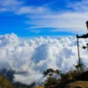 Ketahui Inilah Waktu Terbaik untuk Mendaki Gunung di Indonesia