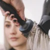 5 Dampak Buruk Terlalu Sering Mengeringkan Rambut dengan Hair Dryer