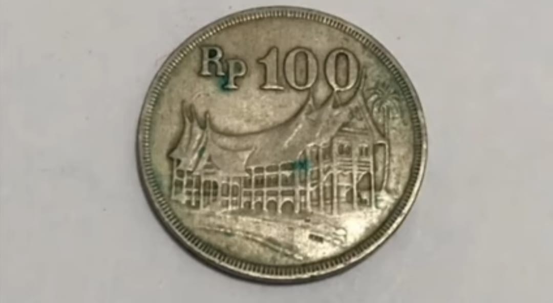 Berani Bayar Mahal, Pembeli Cari Koin Kuno Rp100 Gambar Rumah Gadang, Catat Nomor WAnya!