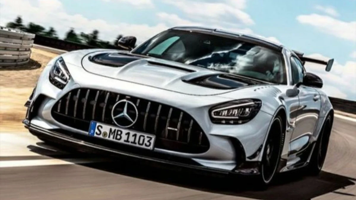 Mercedes-AMG GT Black Series: Kombinasi Kecepatan dan Elegansi