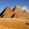 Piramida Giza: Monumen Terkenal yang Membuat Dunia Terkagum-kagum