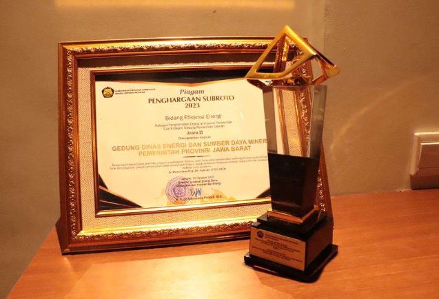 Pemda Provinsi Jawa Barat Raih Penghargaan Award 2023 di Kementerian ESDM