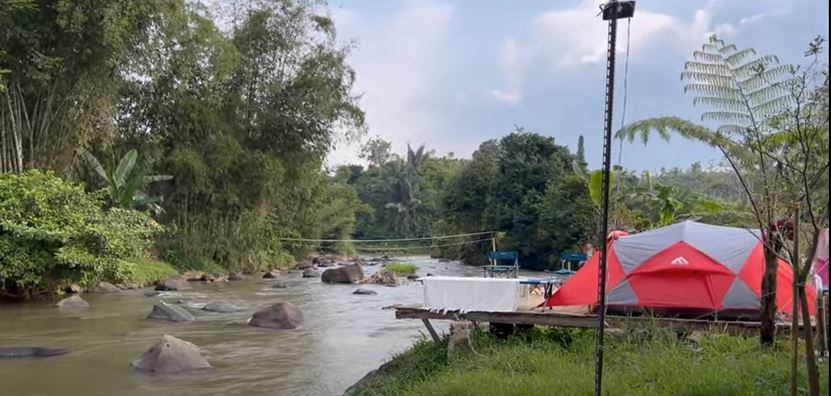 Cianjur Bisa Camping di Tepian Sungai? Cek Informasinya Segera